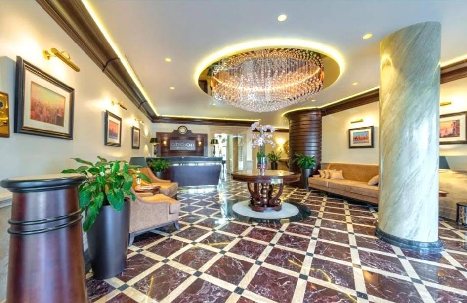 Роскошная 3к квартира 120м2 на набережной в ЖК Obolon Residentsic Киев Экстерьер фото