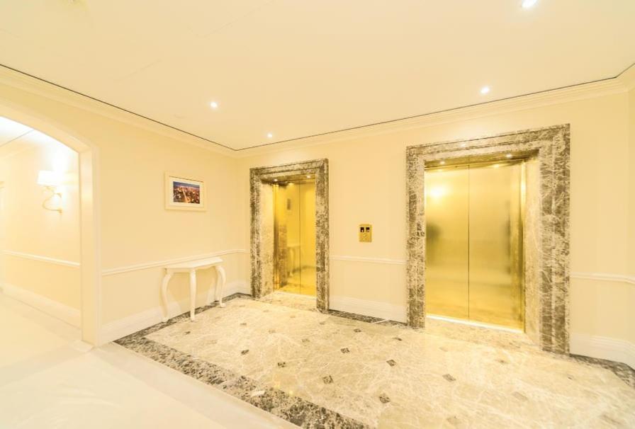 Роскошная 3к квартира 120м2 на набережной в ЖК Obolon Residentsic Киев Экстерьер фото